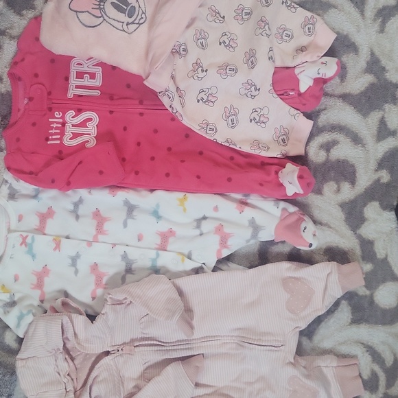 Baby Girl Lot.  Mostly 0-3/3m. Over 50 Items - Picture 5 of 9